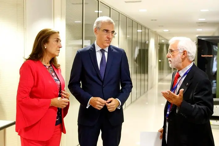 13,00 h.-          O conselleiro de Econom&iacute;a, Emprego e Industria, Francisco Conde, asistir&aacute; &aacute; XI Jornada anual de usuarios Red Espa&ntilde;ola de Supercomputaci&oacute;n. No sal&oacute;n de actos do Instituto de Investigaciones Agrobiol&oacute;gicas de Galicia, CSIC (avenida de Vigo, s/n - Campus Vida). Foto Xo&aacute;n Crespo28/09/17