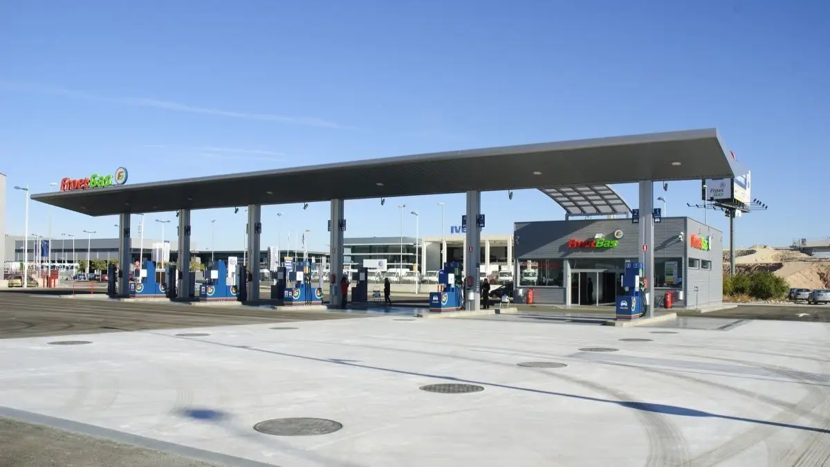 Estaci&oacute;n de servicio