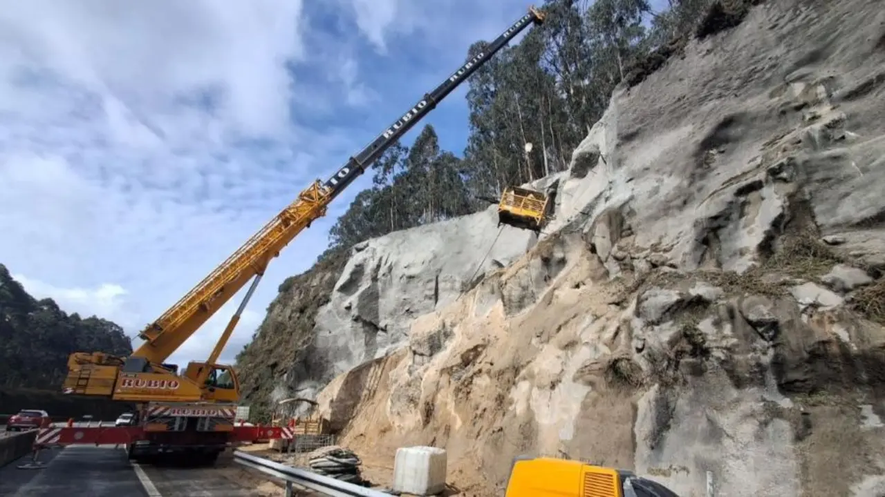 OBras en la AG-57